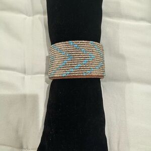 Beaded Bracelet with Blue and Tan Design